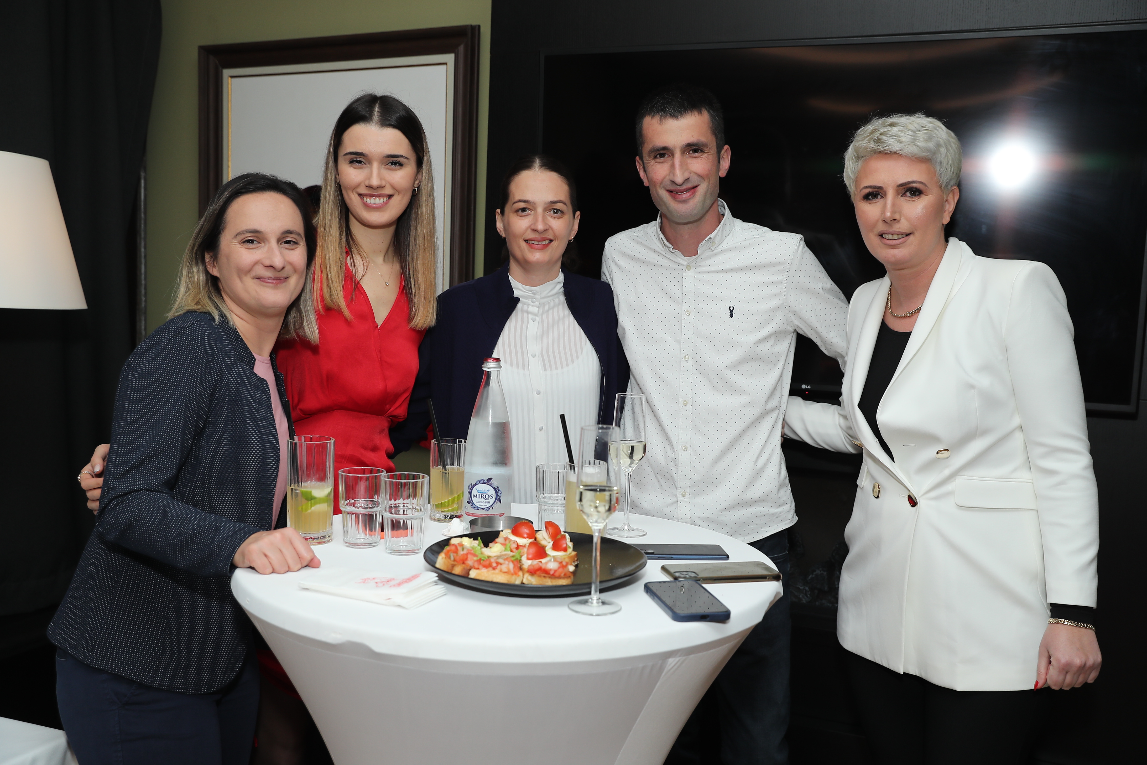 Fetahu i falënderon për angazhim dhe u uron festat e fundvitit